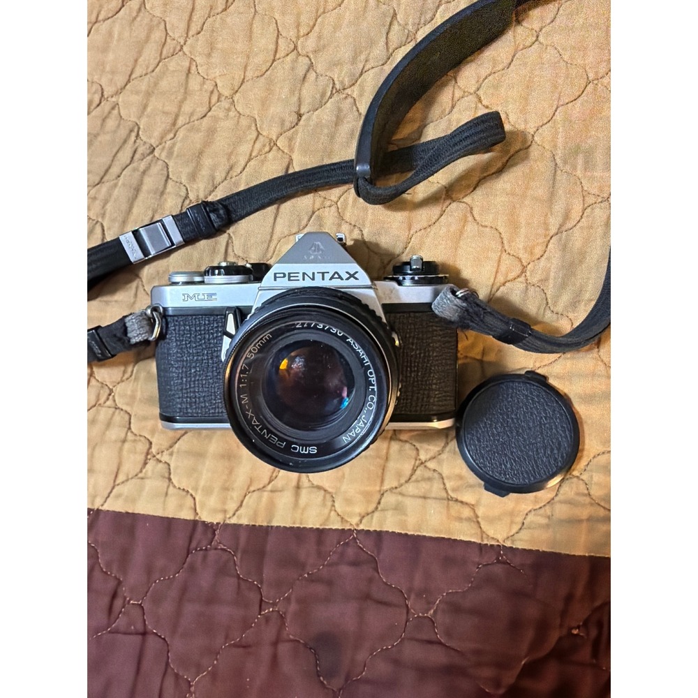 Asahi‎ Pentax ME 35mm SLR Film Camera with SMC Pentax-M 50mm f1.7 Lens and Case